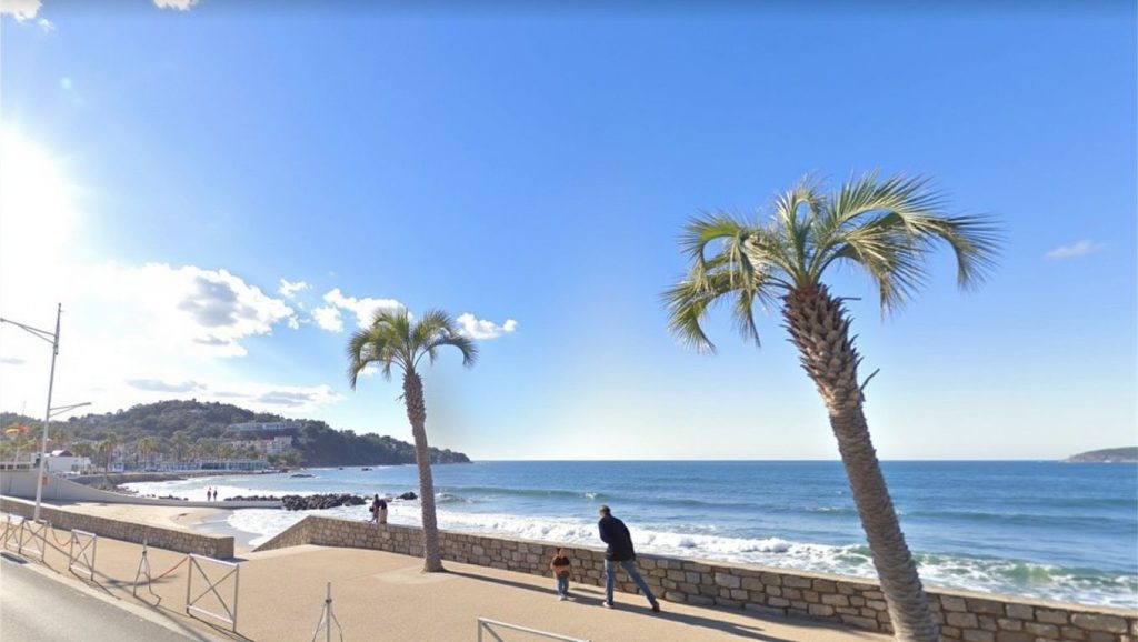 Plage de la Grotte de Gardanne - Théoule-sur-Mer, Côte d'Azur