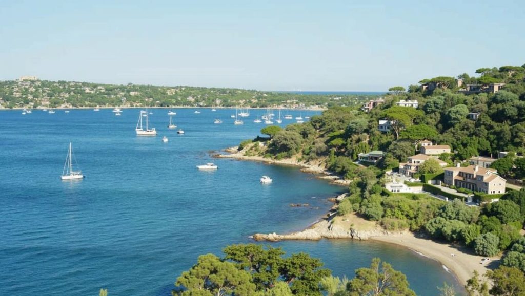 Plage de la Garrigue - Saint-Tropez, Côte d'Azur