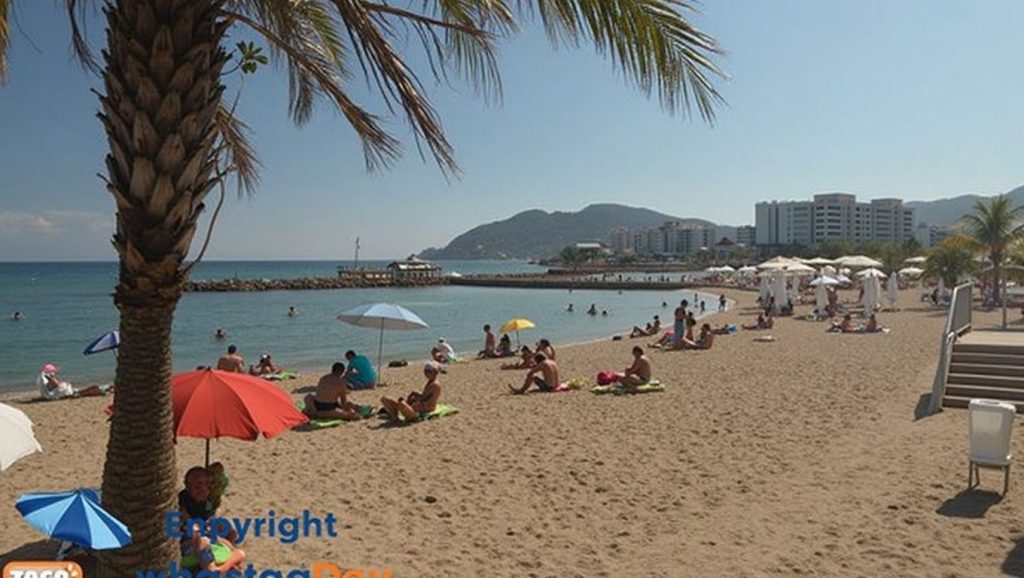 Plage du Sable d'Or - Mandelieu-la-Napoule, Côte d'Azur