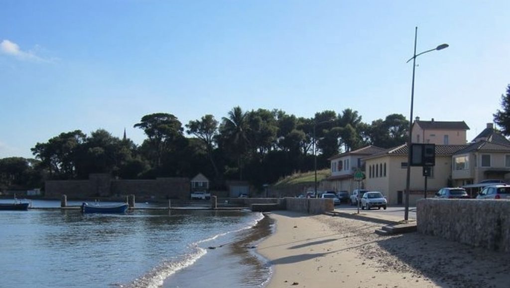 Plage de Balaguier - La Seyne-sur-Mer, Côte d'Azur