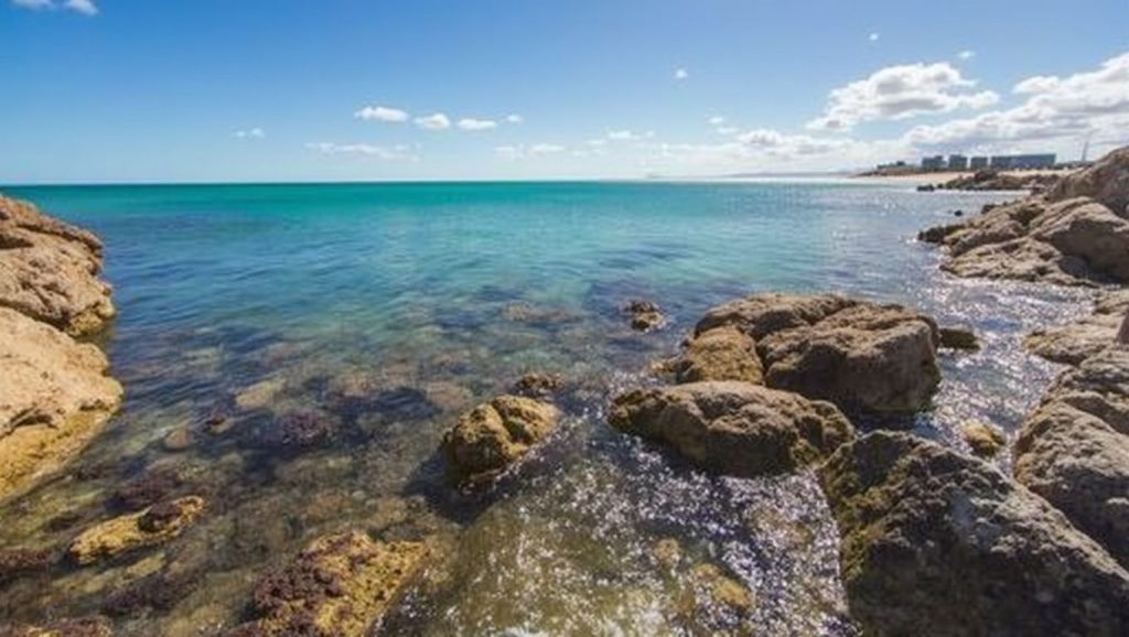 Playa de el Brosquill — foto 5 de 6