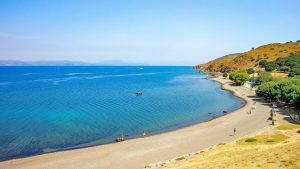 Tsichranta Beach