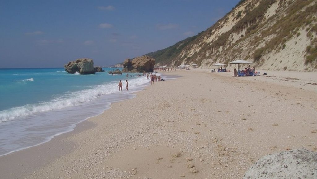 Naturist Beach Petra - Lesbos, Grecia