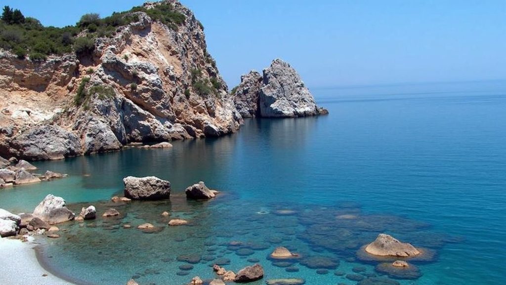 Kastro Beach - Skiathos, Grecia