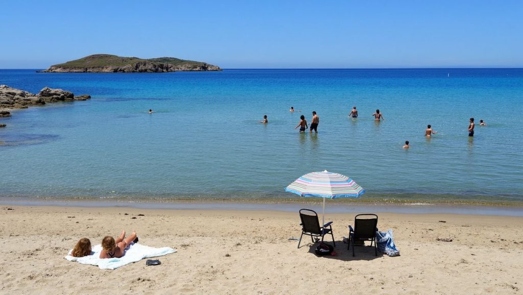 Agia Pakou Beach — foto 3 de 6