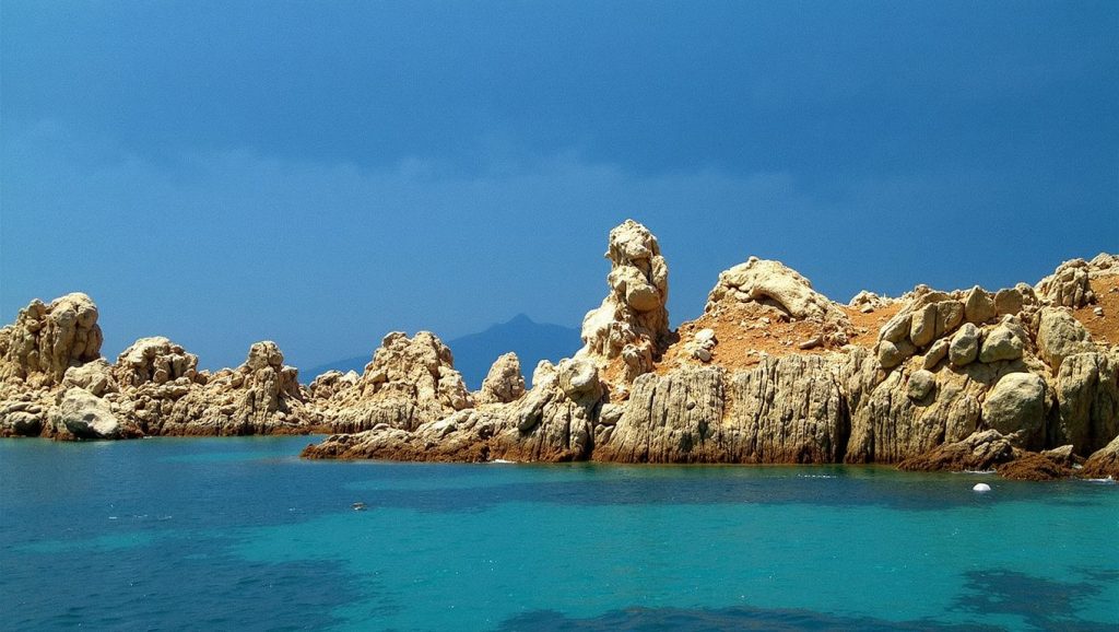 Cala lunga di Razzoli — foto 1 de 6