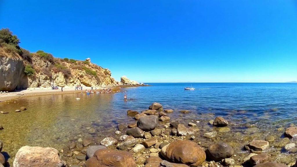 Vista del entorno de Caletta Rais Gerbi, Pollina, Sicilia