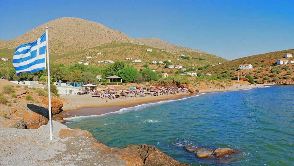 Delfini Beach — foto 2 de 6
