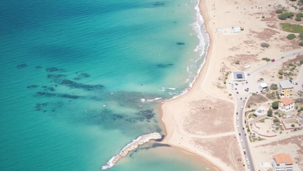 Acceso a La Spiaggetta desde el aparcamiento, Realmonte