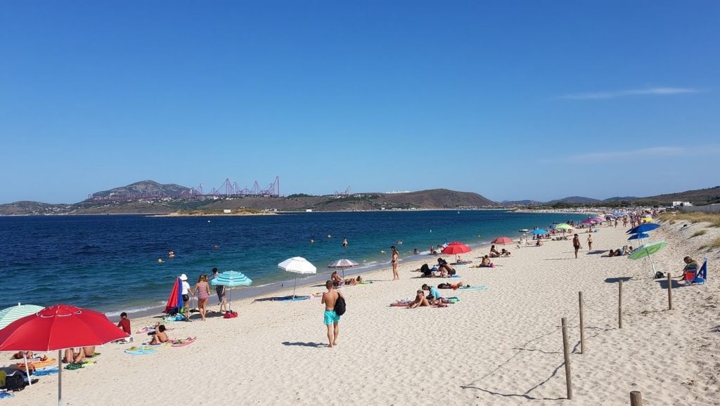 Piscinas beach nudist area — foto 2 de 6