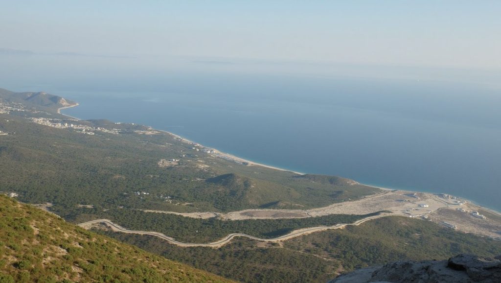 Agios Spiridon Beach (Sarandë, Albania) — foto 6