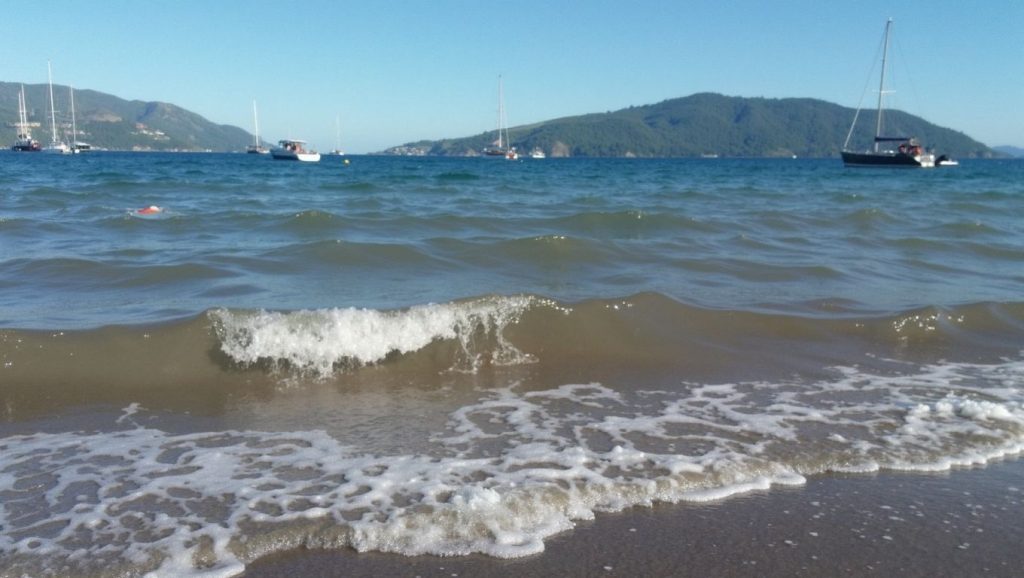 Aksu Belediyesi Halk Plajı (Antalya, Turquía) — foto 3