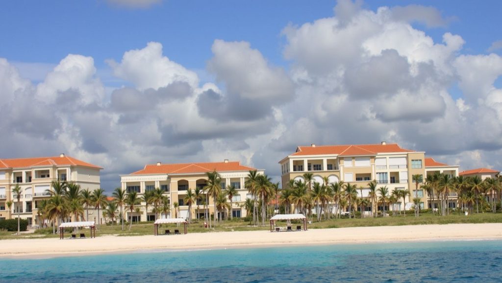 Playa Bahía de las Águilas en Pedernales, República Dominicana