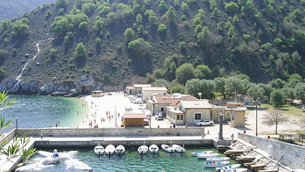 Plaža Barčica (Orlec, Cres) — foto 3