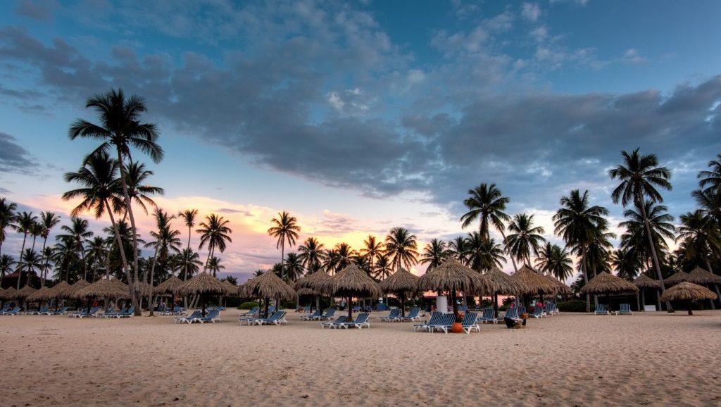 Vista amplia de Bayaha Beach en Monte Cristi, República Dominicana