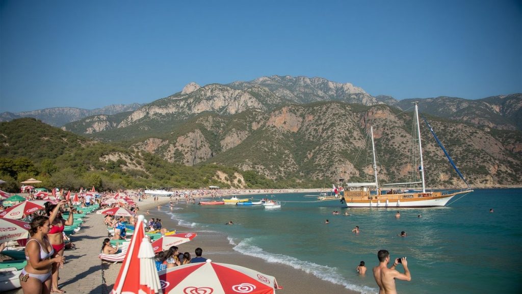 Büyük Samanlık Plajı (Fethiye, Turquía) — foto 3
