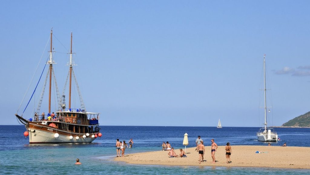 Cala de Beli 1 (Beli, Cres) — foto 6