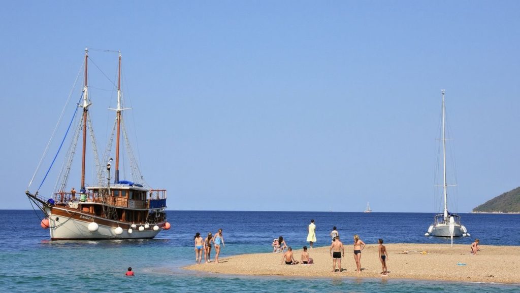 Cala de Grabrovica 1 (Grabrovica, Cres) — foto 3