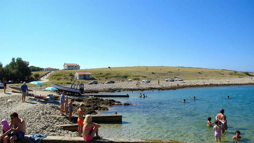 Cala de Loznati 1 (Loznati, Cres) — foto 5