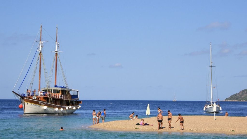 Cala de Orlec (Orlec, Cres) — foto 3