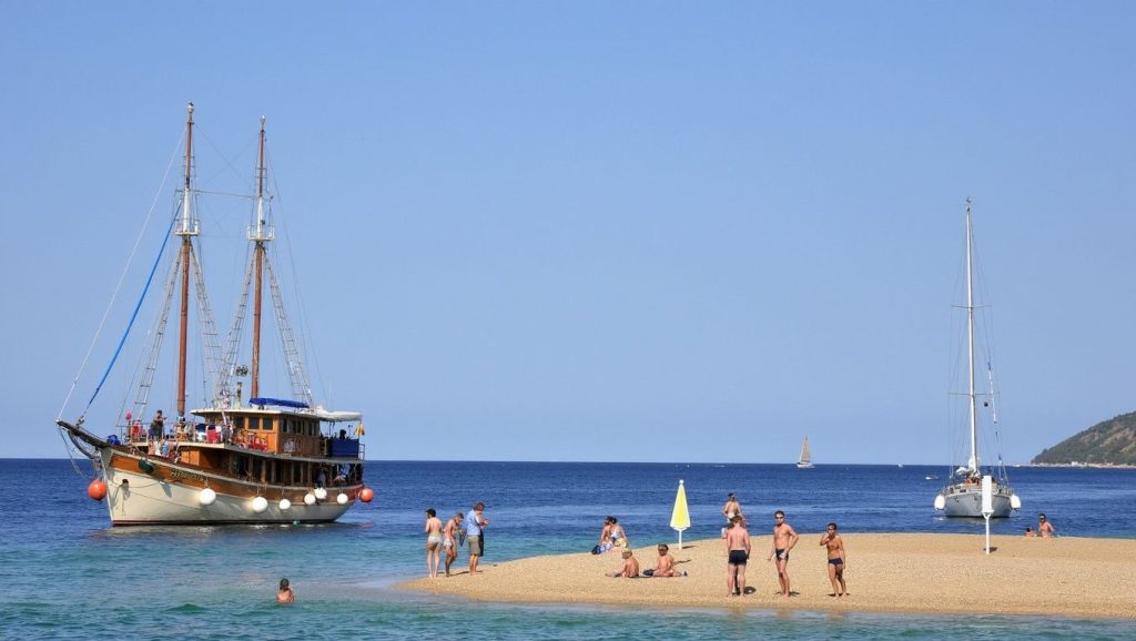 Cala de Zaglav 1 (Zaglav, Cres) — foto 3