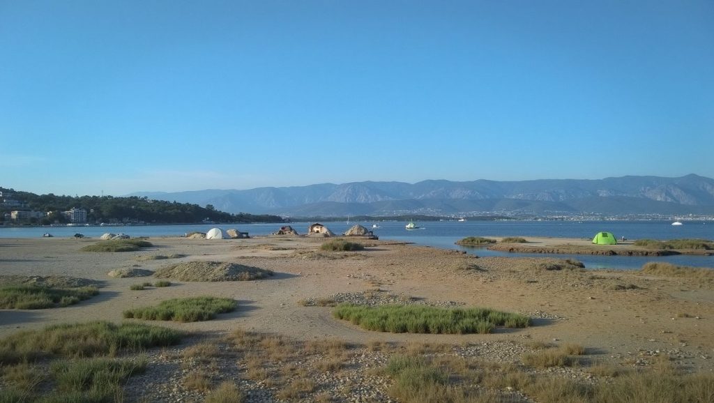 Crni beach (Dobrinj, Krk) — foto 3