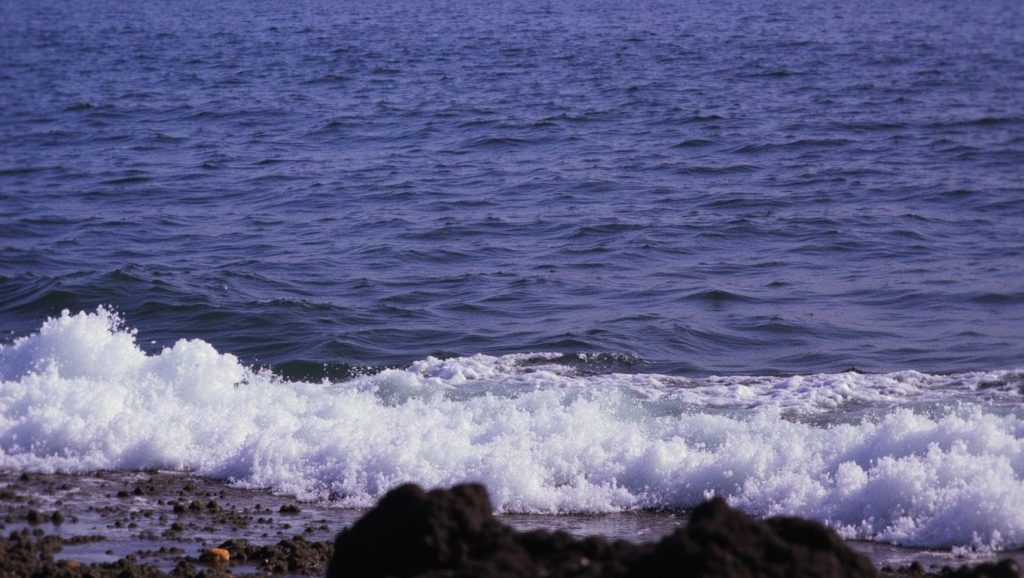 Orilla tranquila de Dasaki Pylas Beach, playa de ?