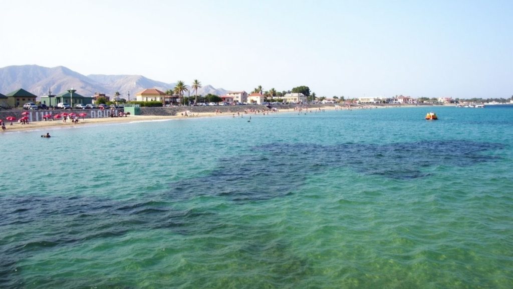 Amplio horizonte marino en Playa de Avola 12, Avola