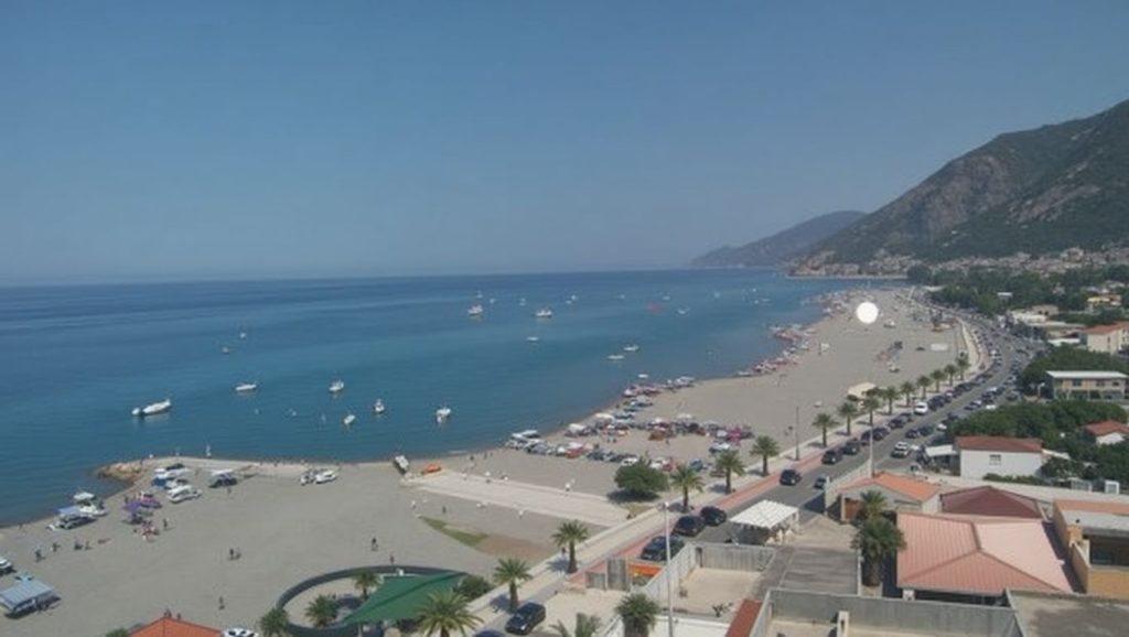 Playa de Brolo 1 — foto 6 de 6