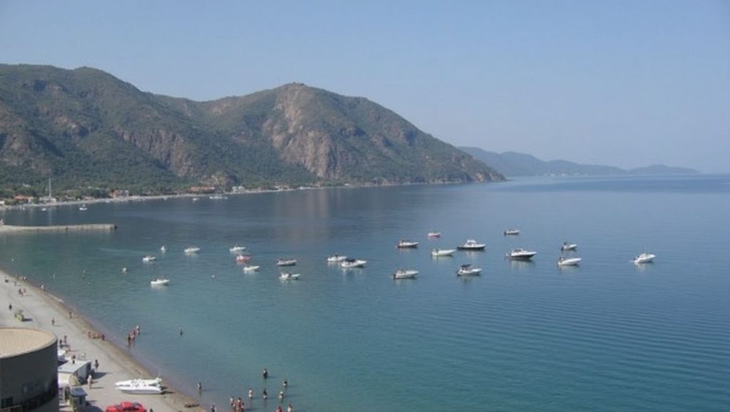 Vista del entorno de Caronia 2, Caronia, Sicilia