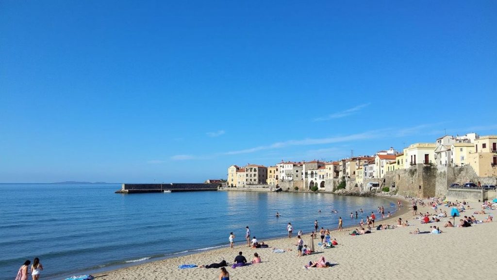 Arena y orilla en Playa de Cefalù 3, Cefalù, Sicilia