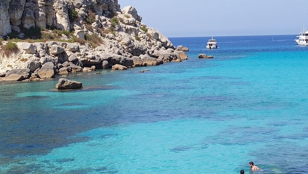 Panorámica completa de Playa de Favignana 4, playa de Favignana