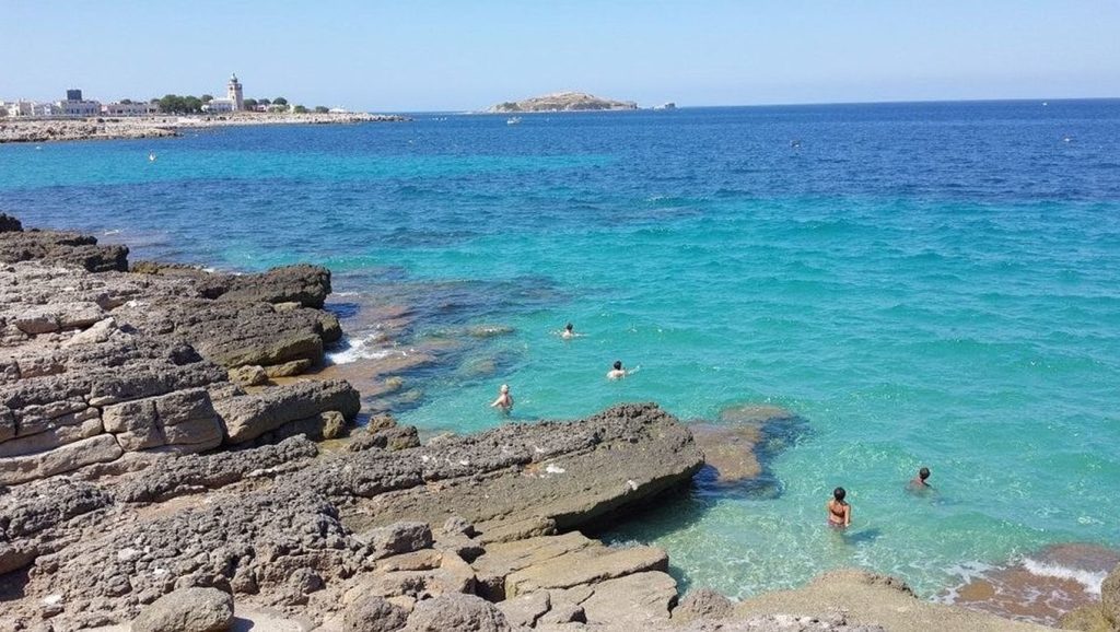 Camino de acceso a Isola delle Femmine 3, Isola delle Femmine, Sicilia