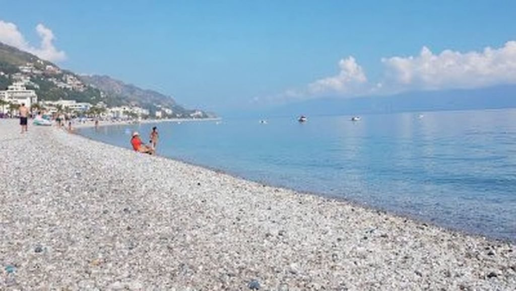 Playa Letojanni 3 desde la arena, Letojanni, Sicilia