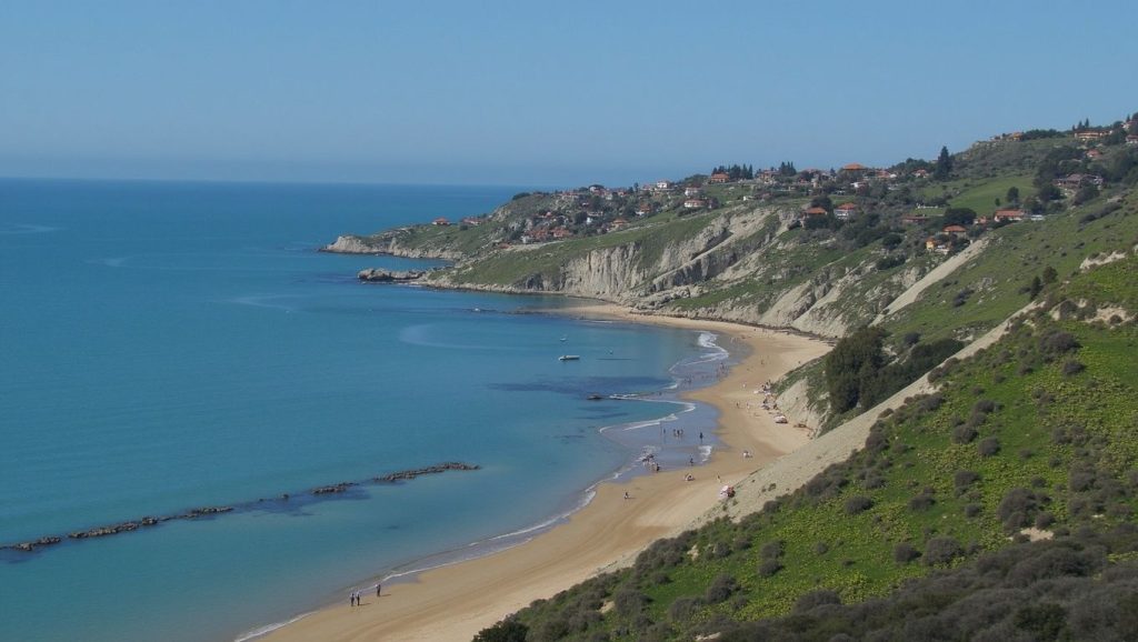 Playa de Licata 10 — foto 1 de 6