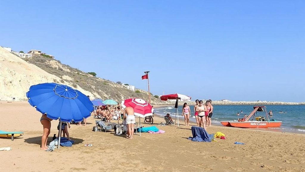 Amplio horizonte marino en Playa de Licata 8, Licata