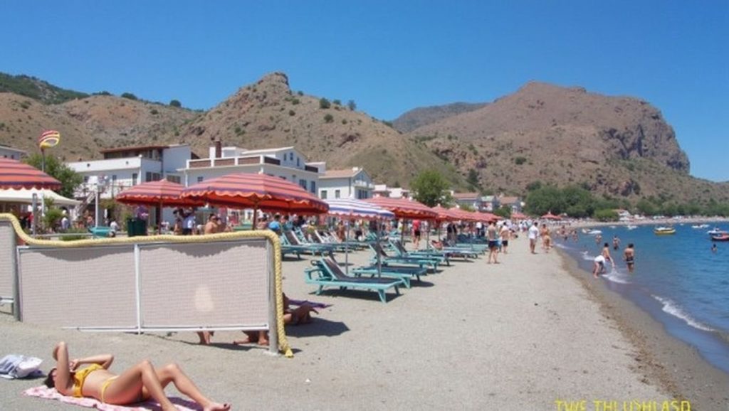 Playa Oliveri 5 desde la arena, Oliveri, Sicilia