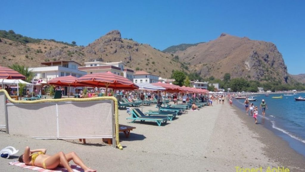 Playa Oliveri 8 desde la arena, Oliveri, Sicilia