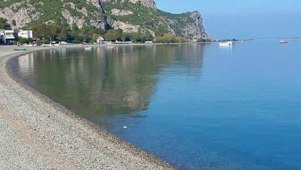 Vista del entorno de Oliveri 8, Oliveri, Sicilia