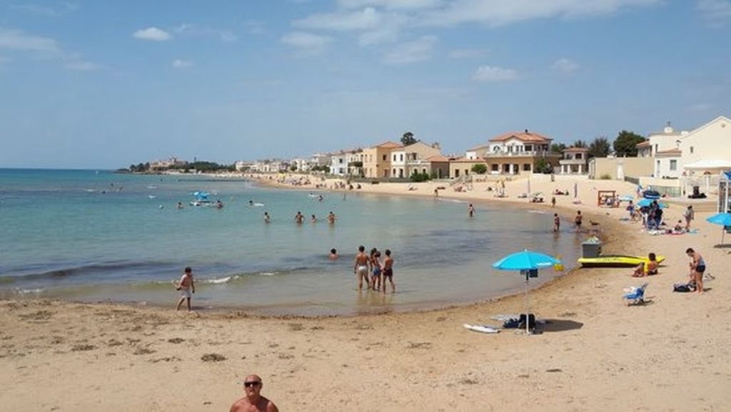 Agua y arena en Playa de Santa Croce Camerina 12, Santa Croce Camerina
