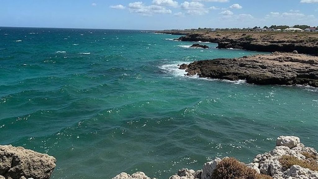 Arena y orilla en Playa de Scaletta Zanclea 2, Scaletta Zanclea, Sicilia