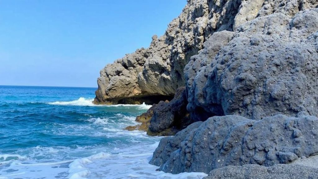 Vista del litoral en Playa de Scaletta Zanclea 3, Scaletta Zanclea
