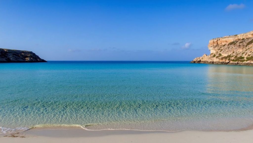 Arena y orilla en Playa de Scicli 2, Scicli, Sicilia