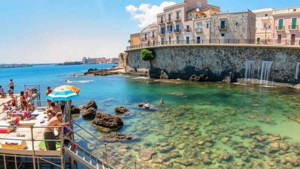 Vista de Playa de Siracusa 7 desde la orilla, Siracusa