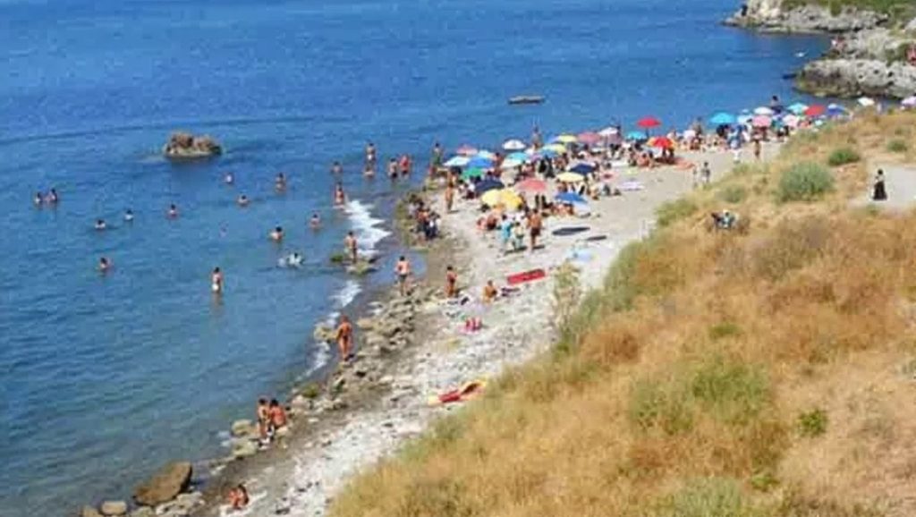 Línea de costa en Playa de Termini Imerese 3, Termini Imerese