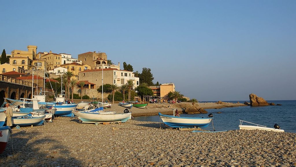 Arena y mar en Playa de Tusa 4, Tusa, Sicilia