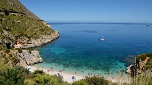 Playa de Valderice 1
