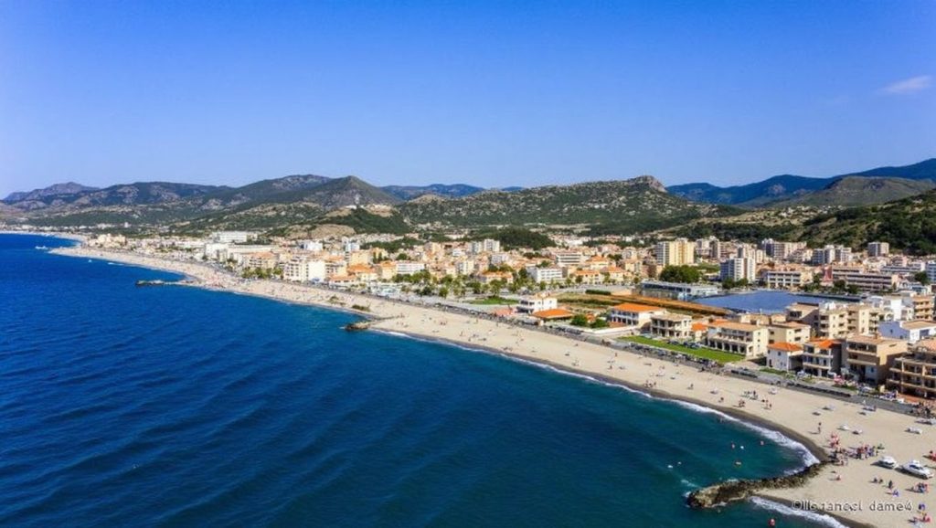 Playa Villafranca Tirrena 12 en Villafranca Tirrena, Sicilia