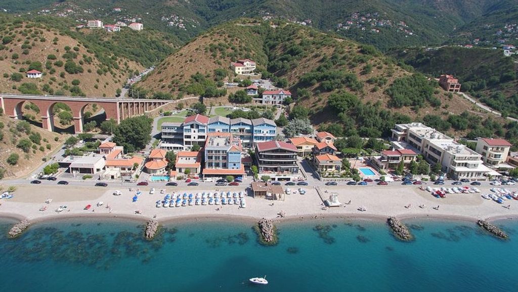 Alrededores de Playa de Villafranca Tirrena 4, Villafranca Tirrena