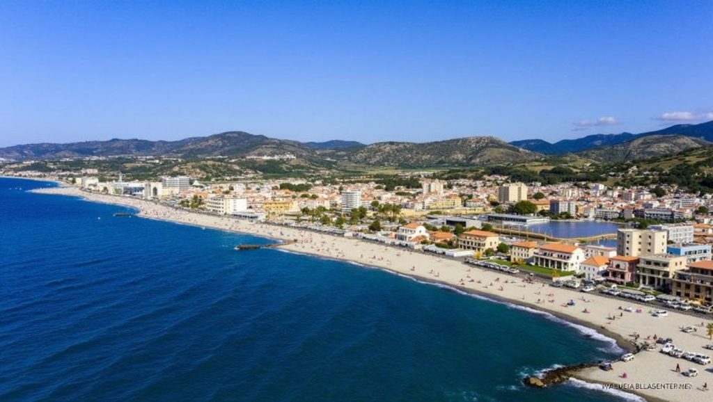 Arena y mar en Playa de Villafranca Tirrena 7, Villafranca Tirrena, Sicilia